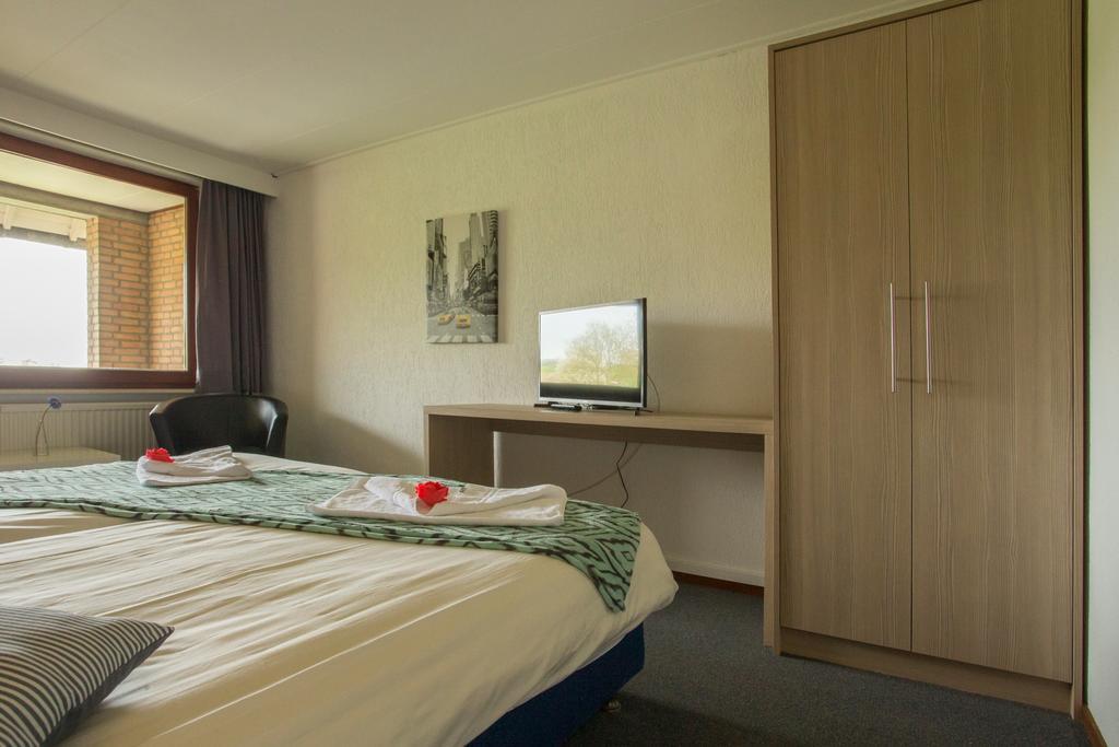 Hotel Eperland Эпен Экстерьер фото
